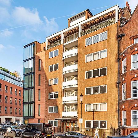 Modern Knightsbridge Apartment With Balcony Overlooking Harrods Prime Location Londen Buitenkant foto