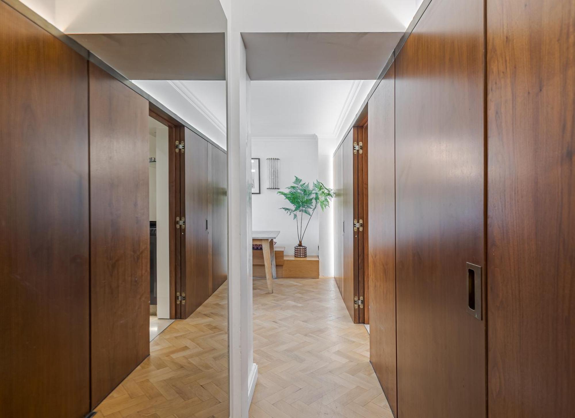 Modern Knightsbridge Apartment With Balcony Overlooking Harrods Prime Location Londen Buitenkant foto