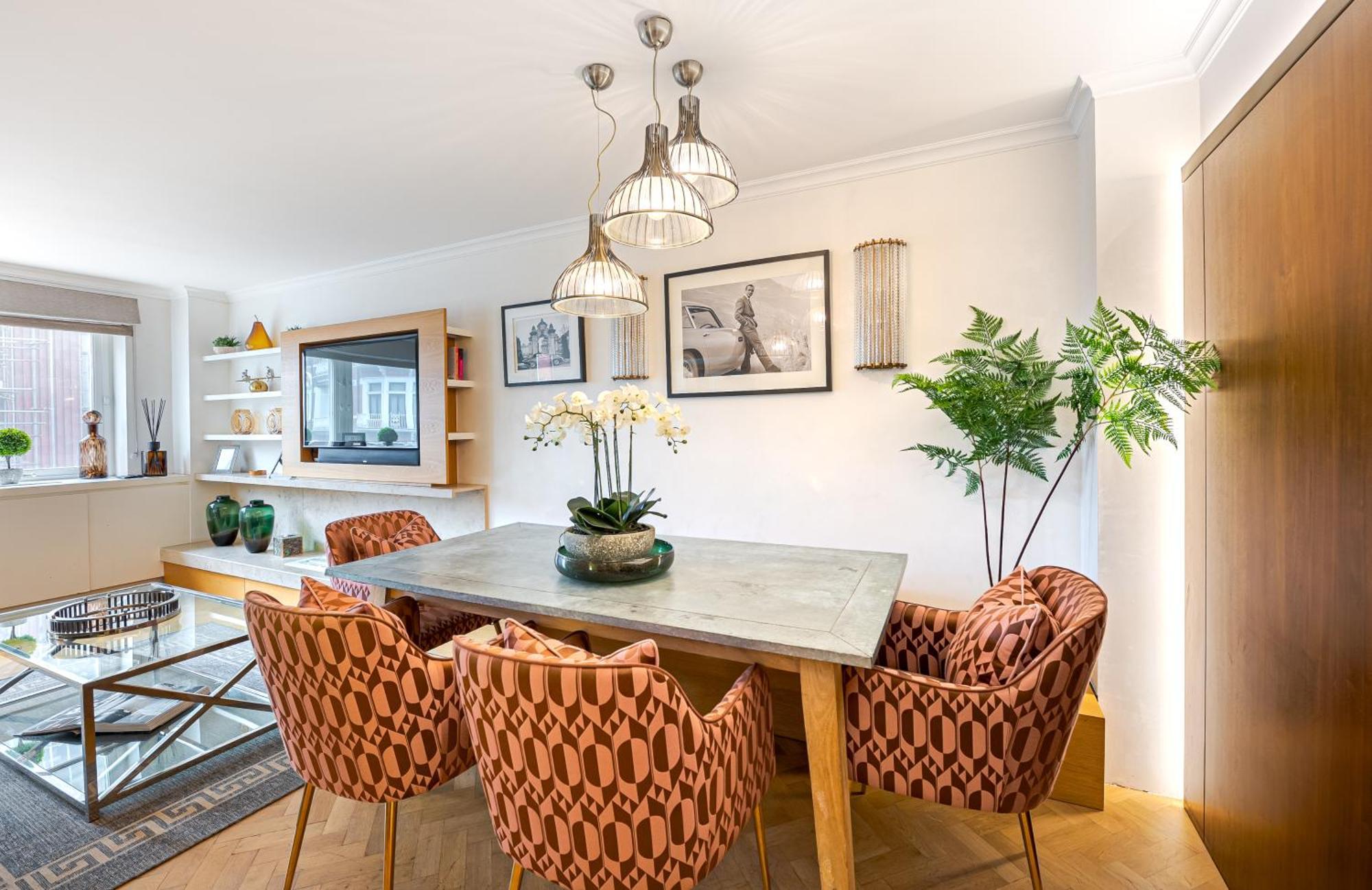 Modern Knightsbridge Apartment With Balcony Overlooking Harrods Prime Location Londen Buitenkant foto
